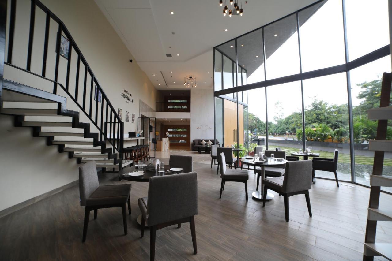 The Vern At Blvd Nashik Exterior foto
